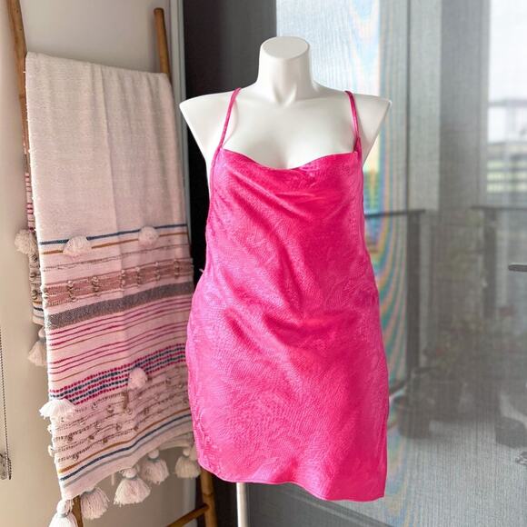 Zara Barbie Pink Jacquard Animal Print Sleeveless Satin Mini Dress Women’s Large - Picture 1 of 10
